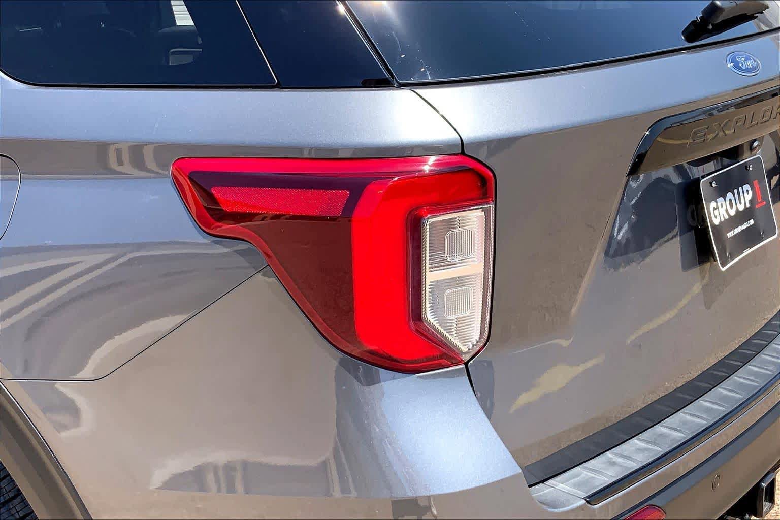 Certified 2023 Ford Explorer ST-Line w/ Class IV Trailer Tow Package RWD image 29