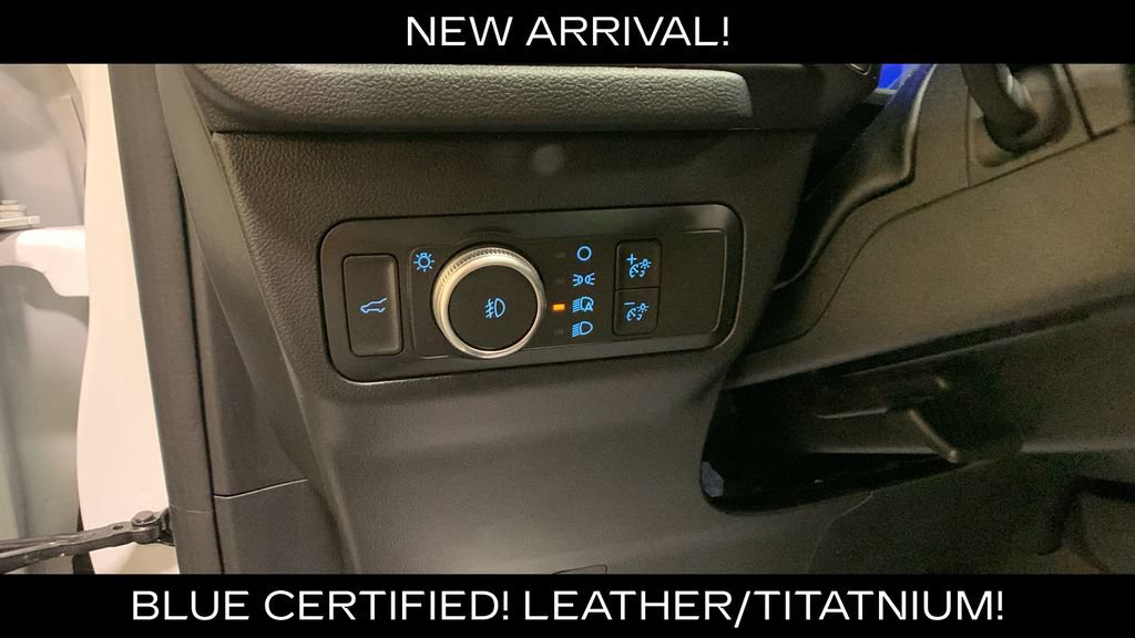 Certified 2022 Ford Escape Titanium w/ Titanium Elite Package AWD/4WD image 33