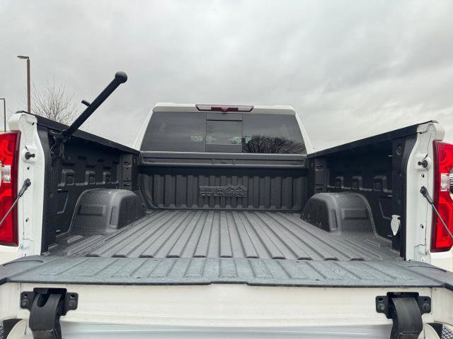 Used 2022 Chevrolet Silverado 1500 High Country w/ High Country Premium Package image 19