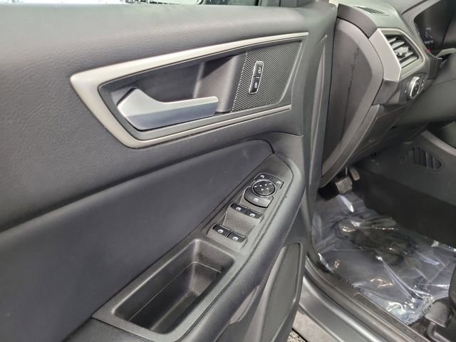 Certified 2023 Ford Edge SEL w/ Convenience Package AWD/4WD image 7