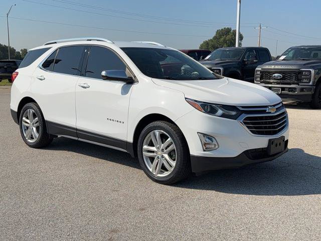 Used 2018 Chevrolet Equinox Premier w/ Infotainment II Package AWD/4WD image 8