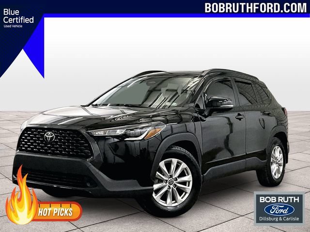 Used 2023 Toyota Corolla Cross LE w/ Moonroof Package