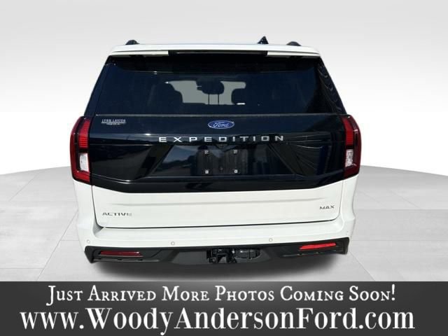 Certified 2025 Ford Expedition Max Active image 4