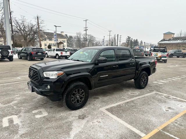 Used 2022 Toyota Tacoma SR5 image 3