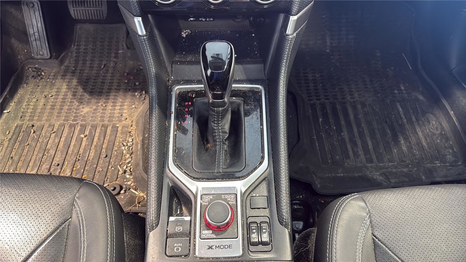 Used 2020 Subaru Forester Limited w/ Popular Package #3 image 23