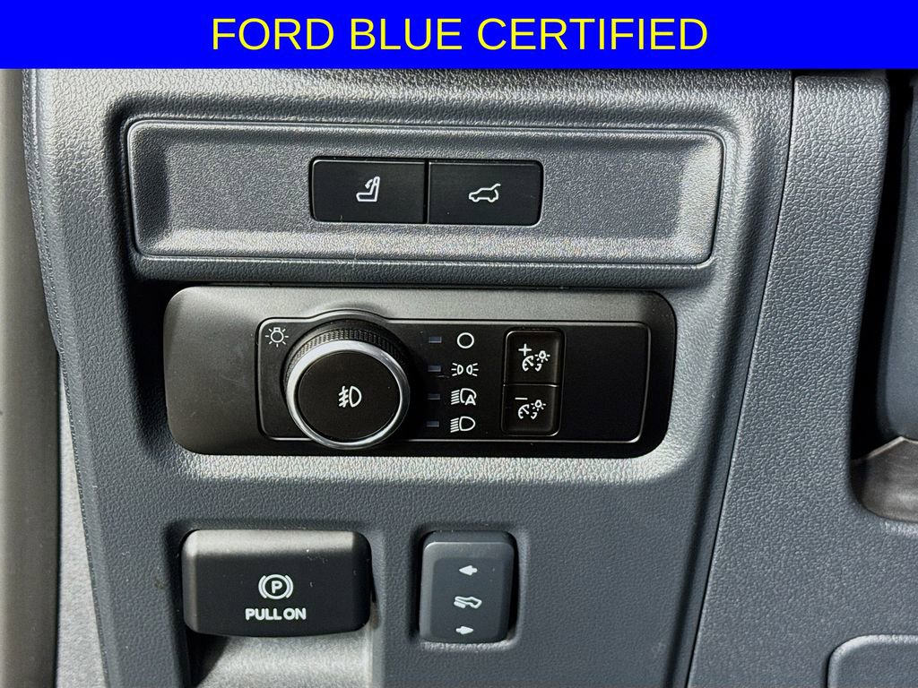 Certified 2023 Ford Expedition Limited image 10