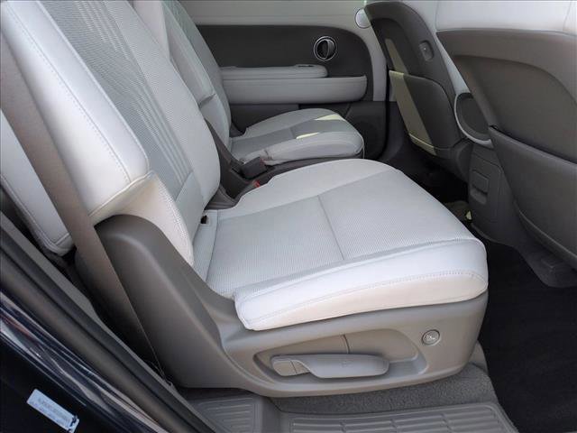 Used 2026 Hyundai Palisade SEL FWD image 20