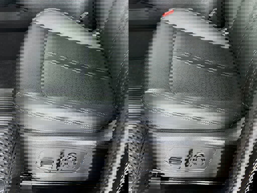 Used 2023 Kia Sorento EX w/ Panoramic Sunroof Package image 31