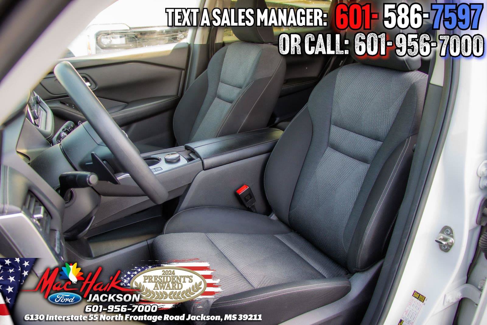 Used 2024 Nissan Rogue SV AWD/4WD image 7