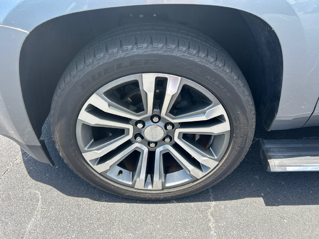 Used 2019 GMC Yukon Denali w/ Denali Ultimate Package AWD/4WD image 11