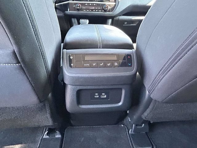 Used 2025 Nissan Pathfinder SV AWD/4WD image 20