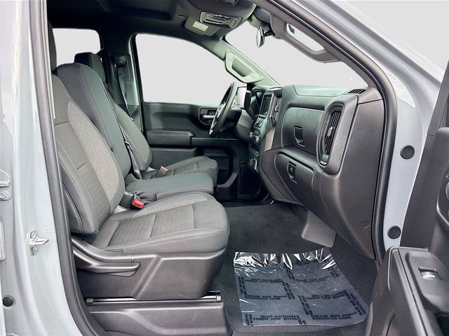 Used 2025 Chevrolet Silverado 1500 Custom w/ Turbomax Blackout Package RWD image 28