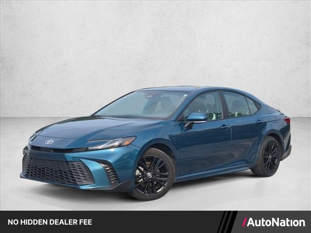 Used 2025 Toyota Camry SE