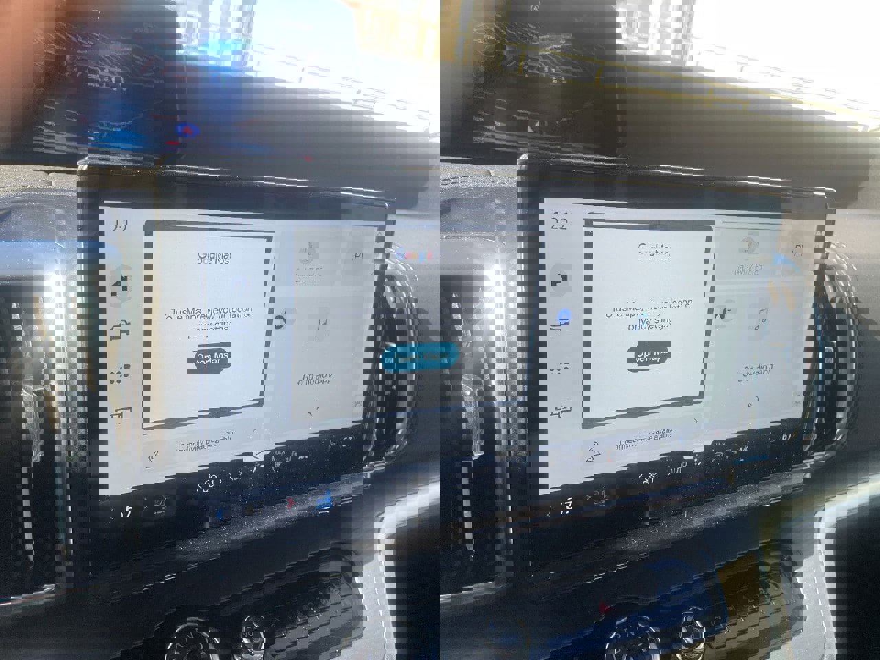 Certified 2025 Ford Expedition Platinum w/ Driver's Package image 9