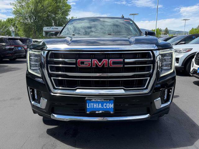 Used 2023 GMC Yukon XL SLT AWD/4WD image 2