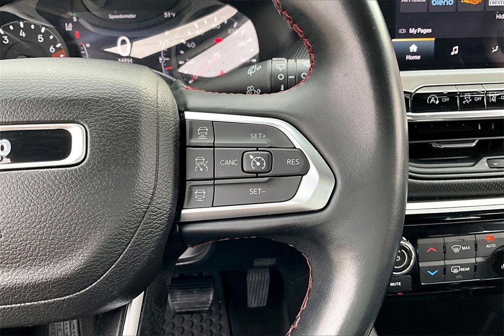 Used 2022 Jeep Compass Trailhawk w/ Trailhawk Convenience Group image 19