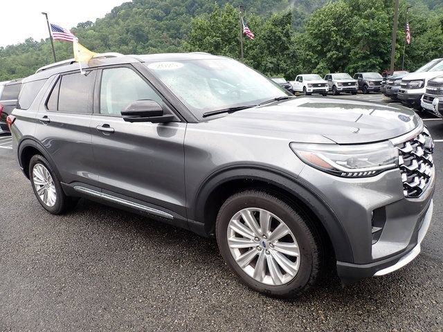 Certified 2025 Ford Explorer Platinum w/ LUX Leather Package AWD/4WD image 12