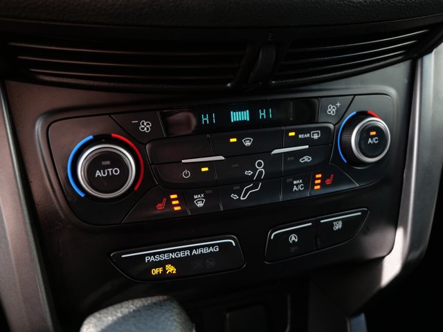 Certified 2018 Ford Escape SE w/ SE Sync 3 Package AWD/4WD image 24