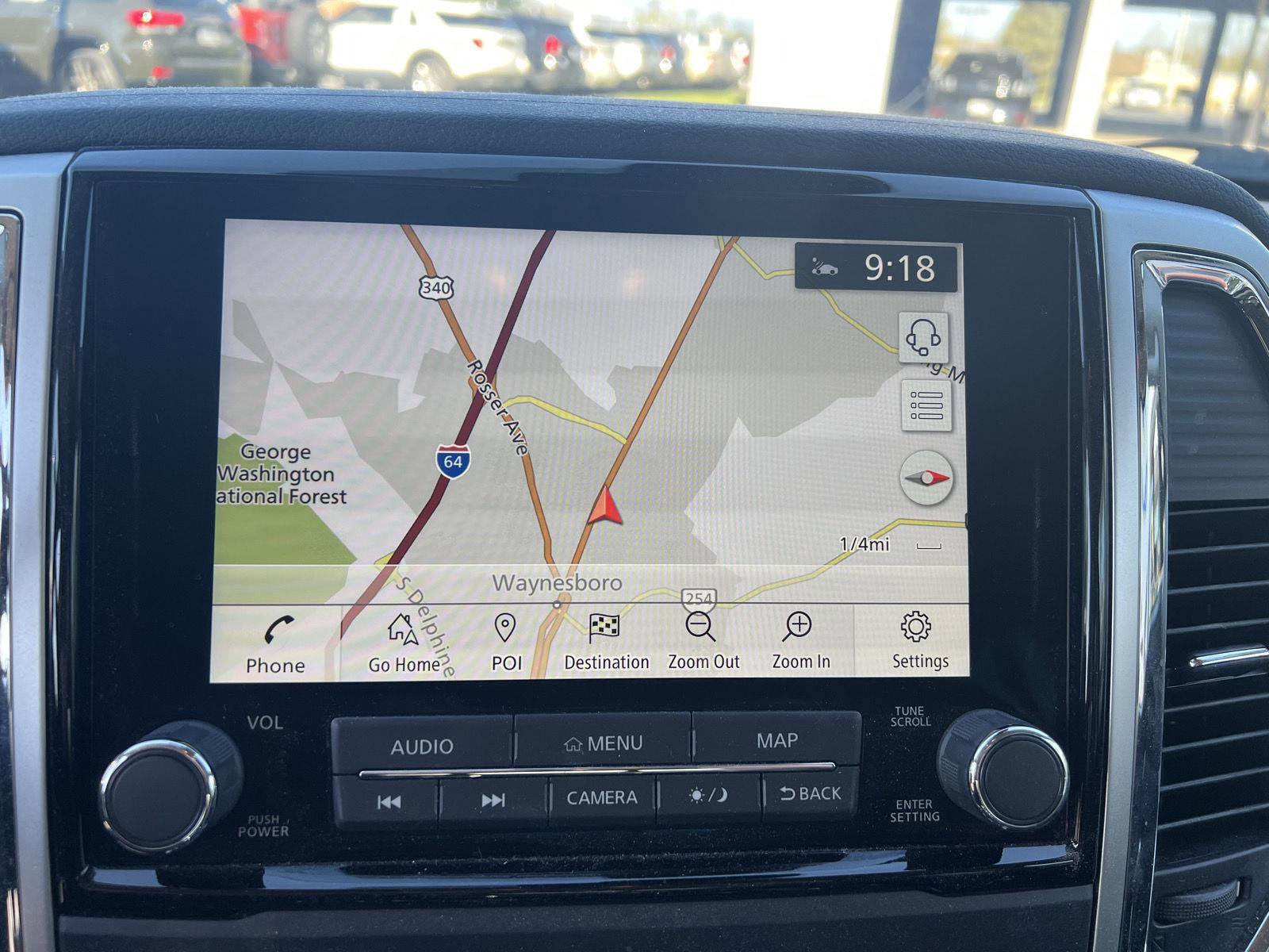 Used 2021 Nissan Titan SV w/ SV Convenience Package image 16