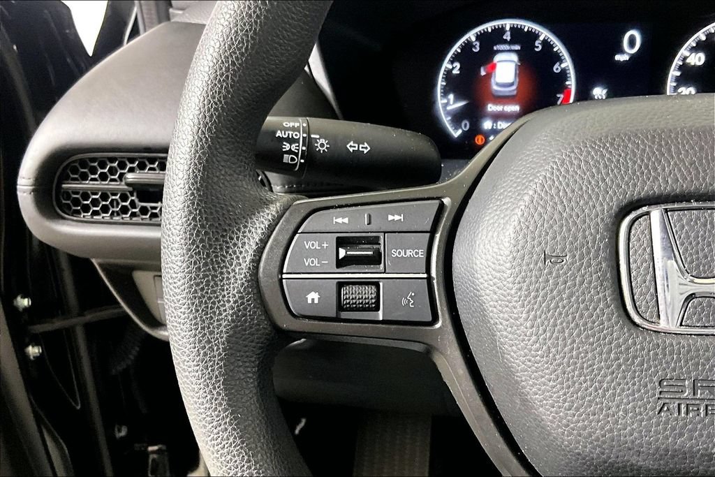 Used 2025 Honda HR-V LX image 14
