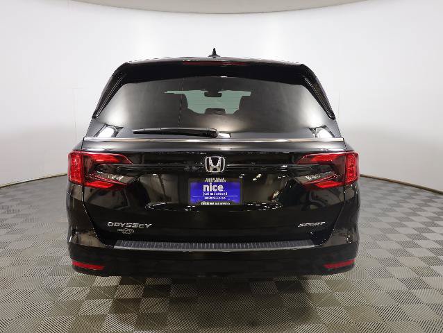 Used 2024 Honda Odyssey Sport image 7