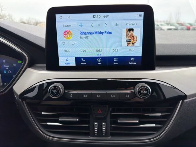 Certified 2022 Ford Escape SEL w/ Technology Package image 28