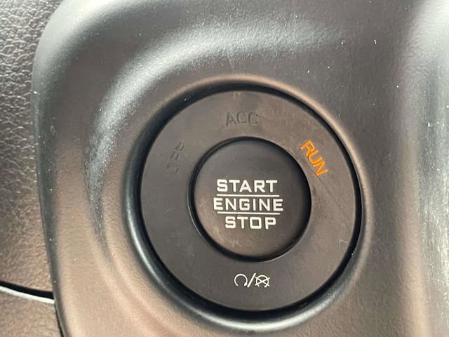 Used 2020 Jeep Wrangler Sport AWD/4WD image 30