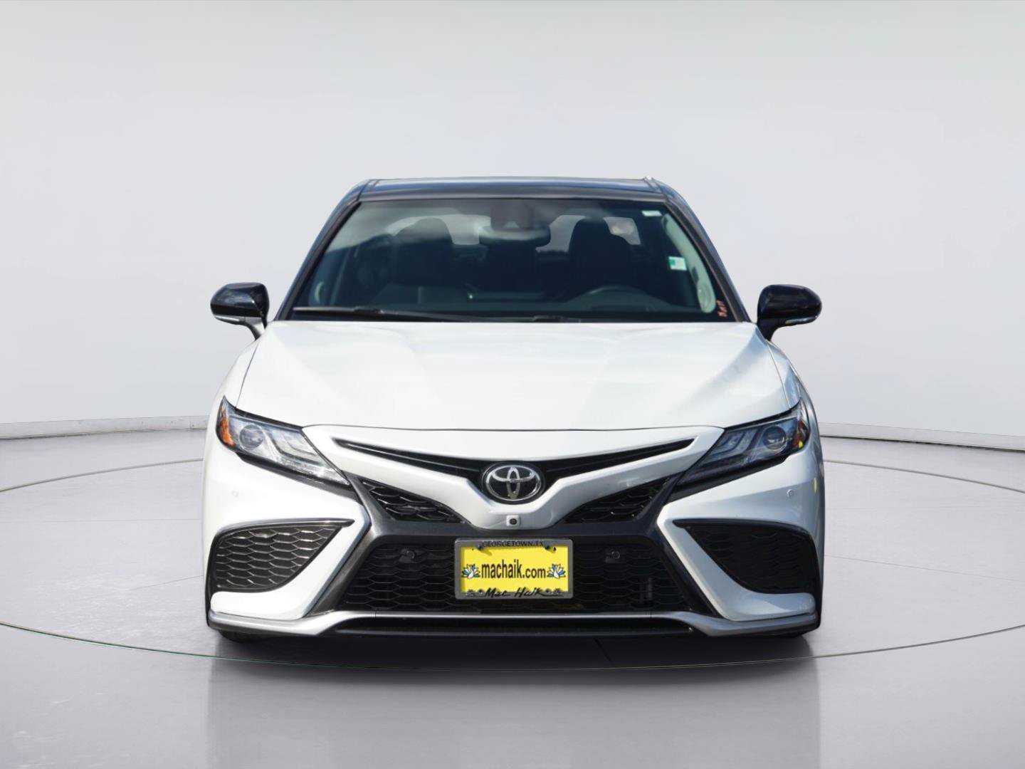 Used 2021 Toyota Camry XSE w/ Navigation Package FWD image 3
