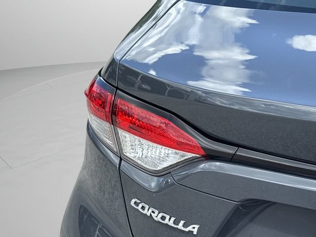 Used 2023 Toyota Corolla LE FWD image 45