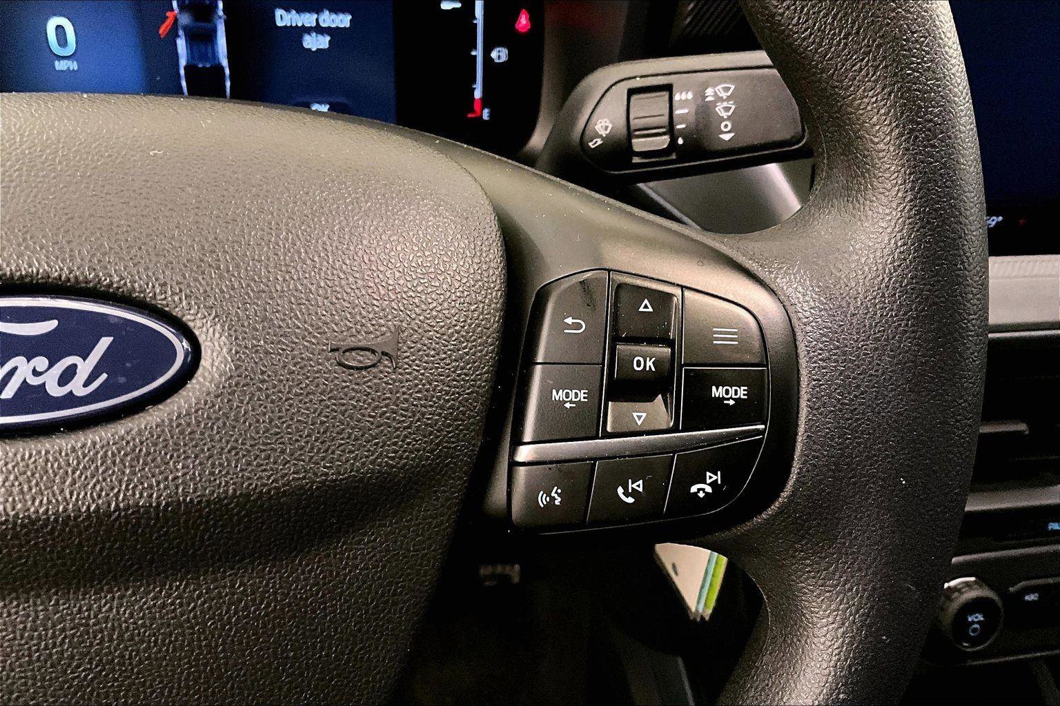 Certified 2025 Ford Maverick XL w/ Equipment Group 102A image 18