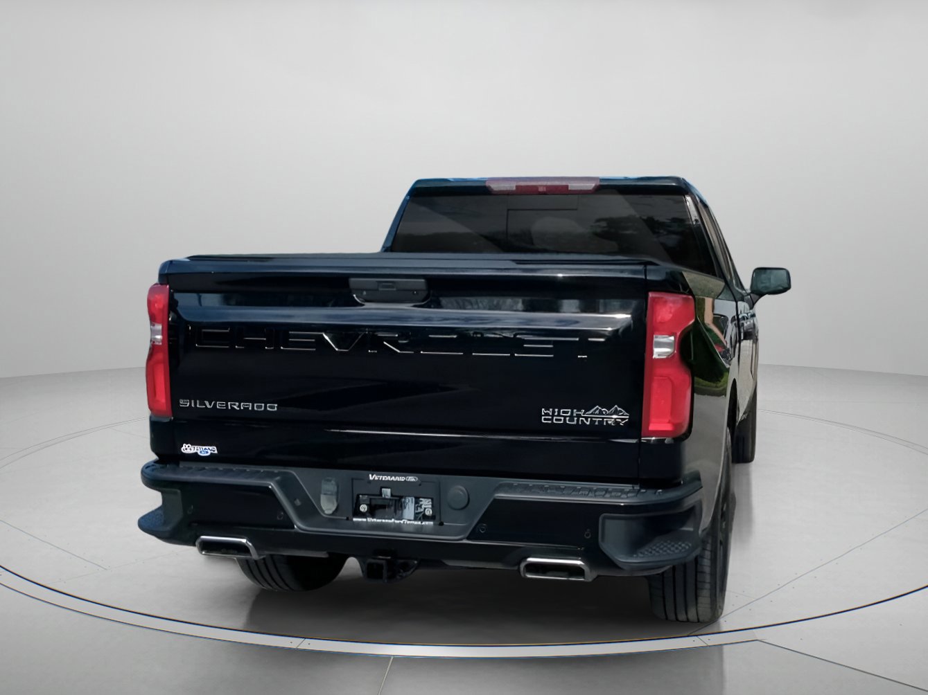 Used 2019 Chevrolet Silverado 1500 High Country w/ Technology Package image 20