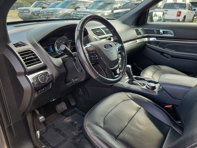 Certified 2017 Ford Explorer Limited w/ Equipment Group 301A image 24
