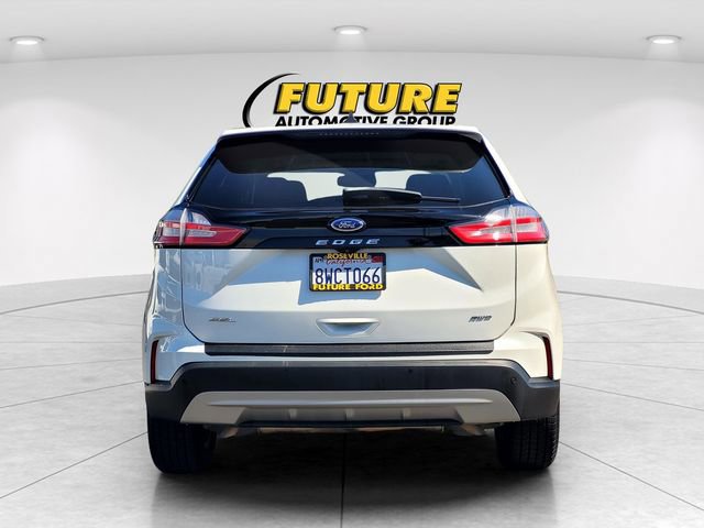 Certified 2021 Ford Edge SEL w/ Convenience Package AWD/4WD image 4