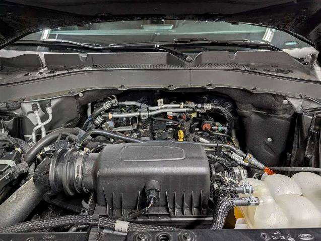 Certified 2022 Ford Explorer XLT w/ Equipment Group 202A image 31