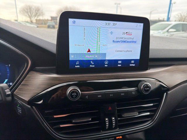 Certified 2020 Ford Escape Titanium image 26