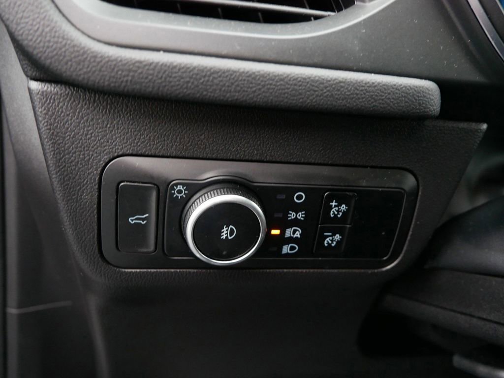 Certified 2024 Ford Escape Platinum AWD/4WD image 9