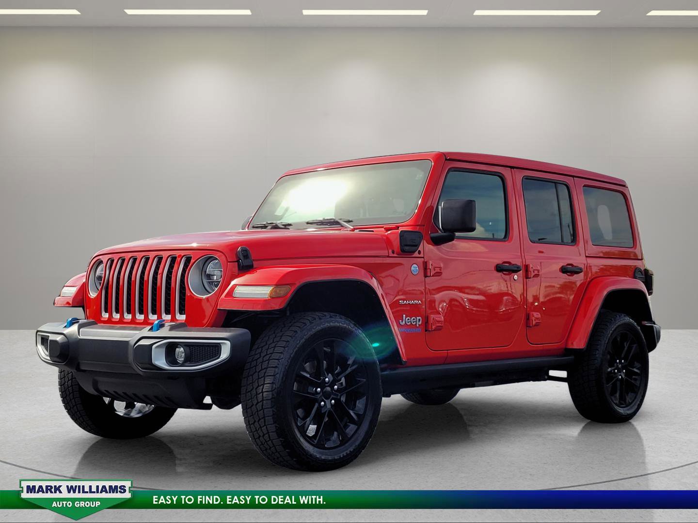 Used 2022 Jeep Wrangler Unlimited Sahara w/ Cold Weather Group AWD/4WD image 8