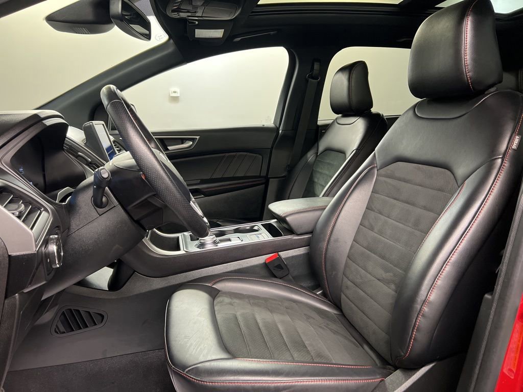 Certified 2024 Ford Edge ST-Line AWD/4WD image 26
