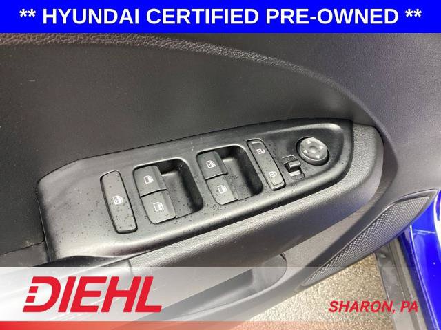 Certified 2023 Hyundai Venue Limited w/ Cargo Package FWD image 18