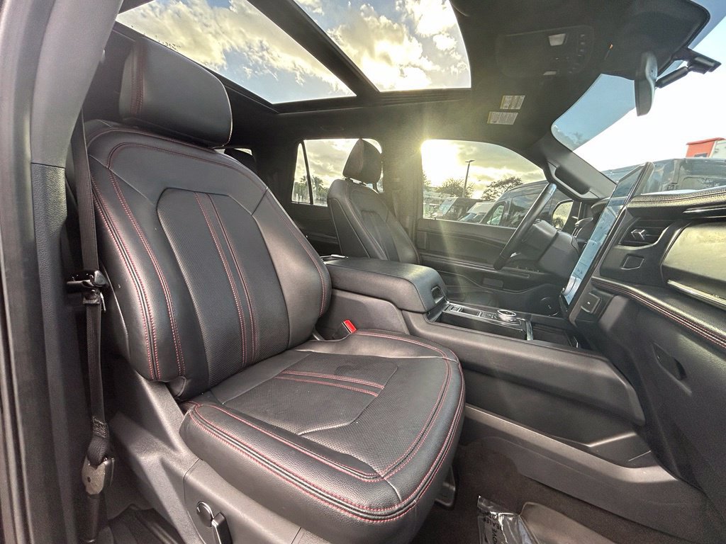 Certified 2024 Ford Expedition Max Limited RWD image 29