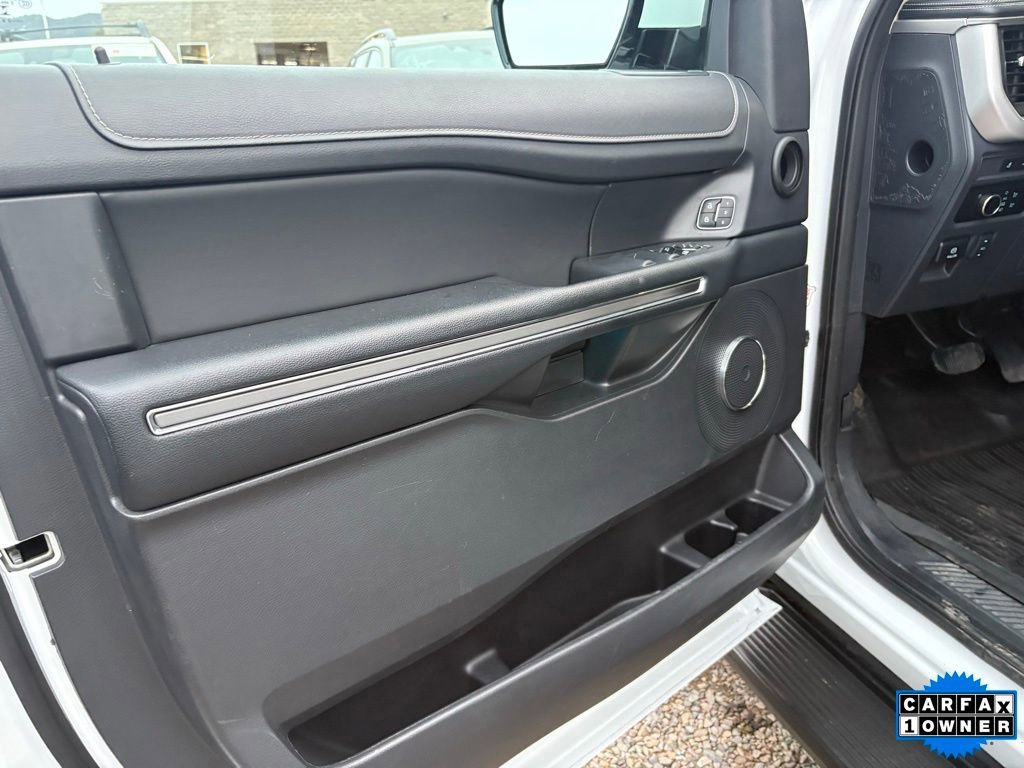 Certified 2024 Ford Expedition XLT image 15