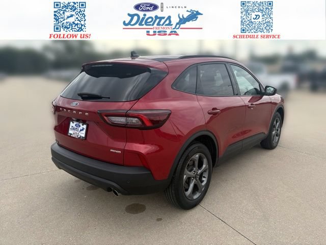 Certified 2025 Ford Escape ST-Line w/ Tech Pack #1 AWD/4WD image 6