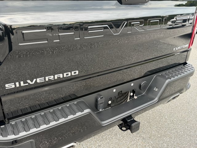 Used 2020 Chevrolet Silverado 1500 Custom Trail Boss w/ Custom Convenience Package AWD/4WD image 20