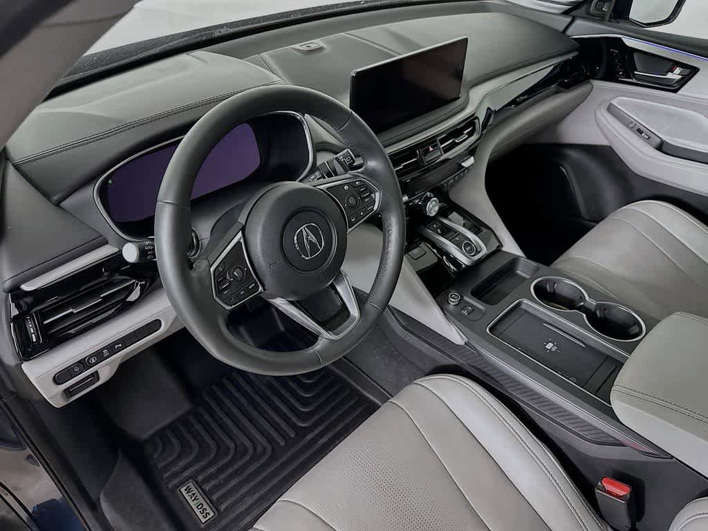Used 2025 Acura MDX FWD w/ Technology Package image 2