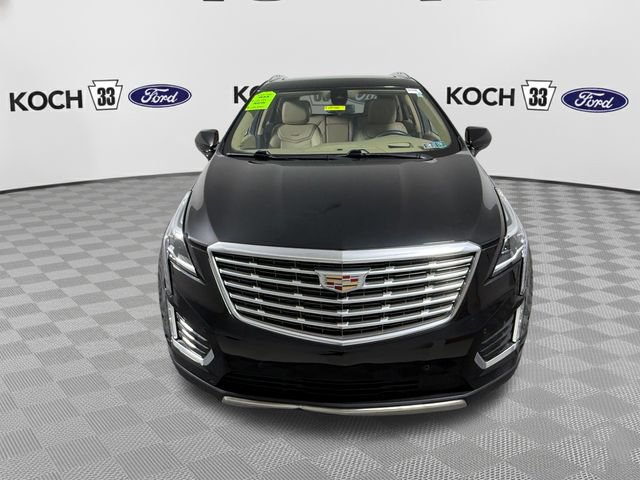 Used 2019 Cadillac XT5 Platinum AWD/4WD image 2