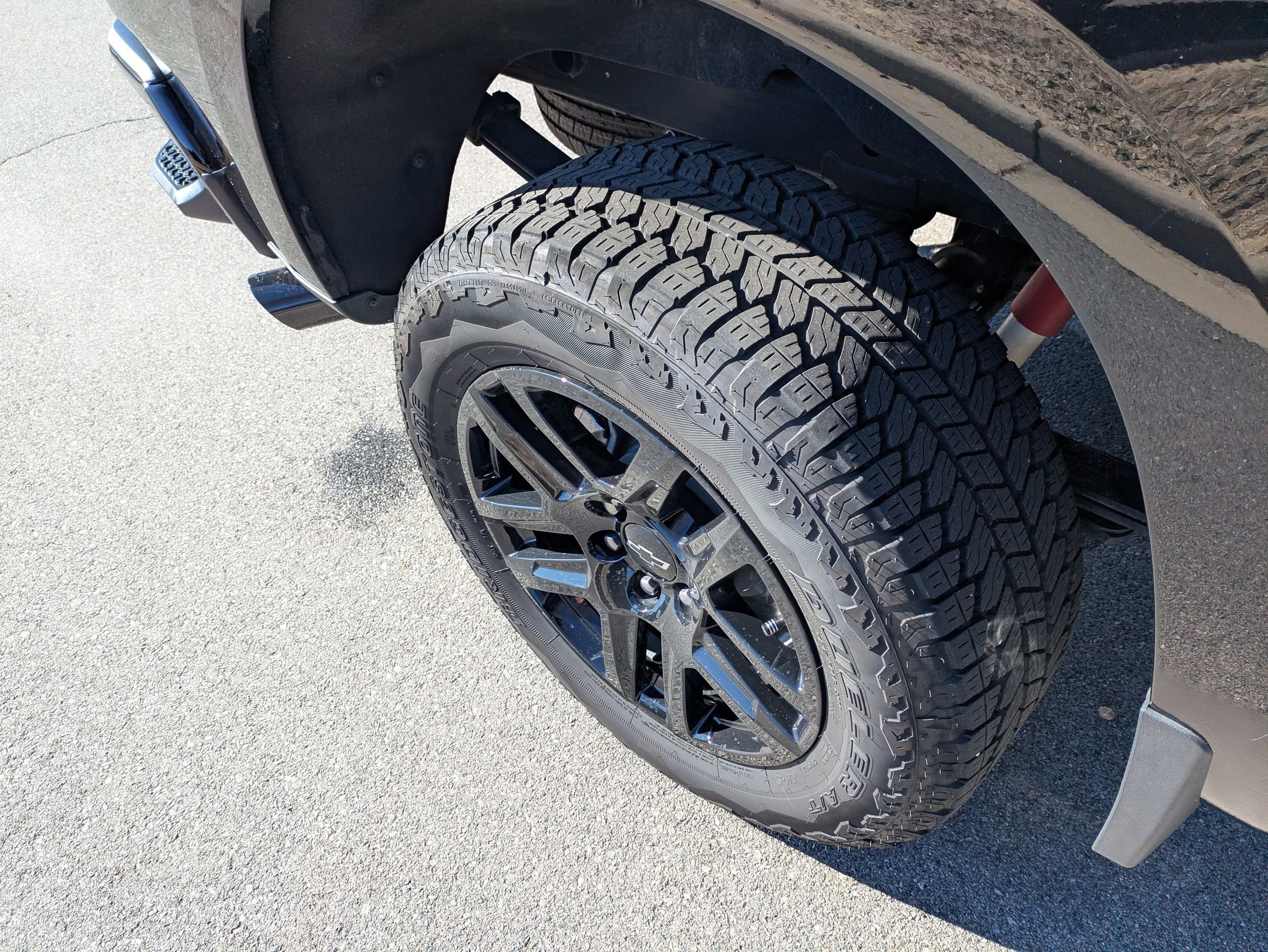 Used 2025 Chevrolet Silverado 1500 Custom Trail Boss w/ Turbomax Blackout Package image 37