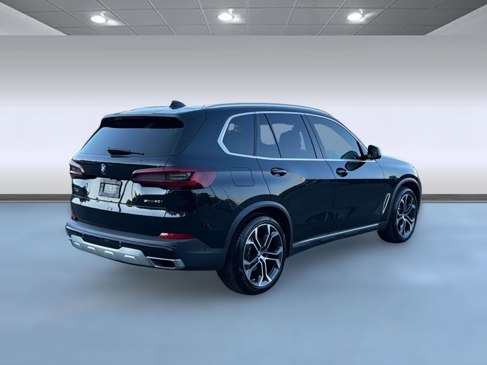 Used 2021 BMW X5 sDrive40i w/ Premium Package RWD image 9