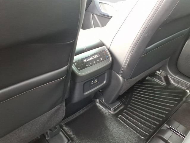 Used 2023 Nissan Pathfinder SL image 10