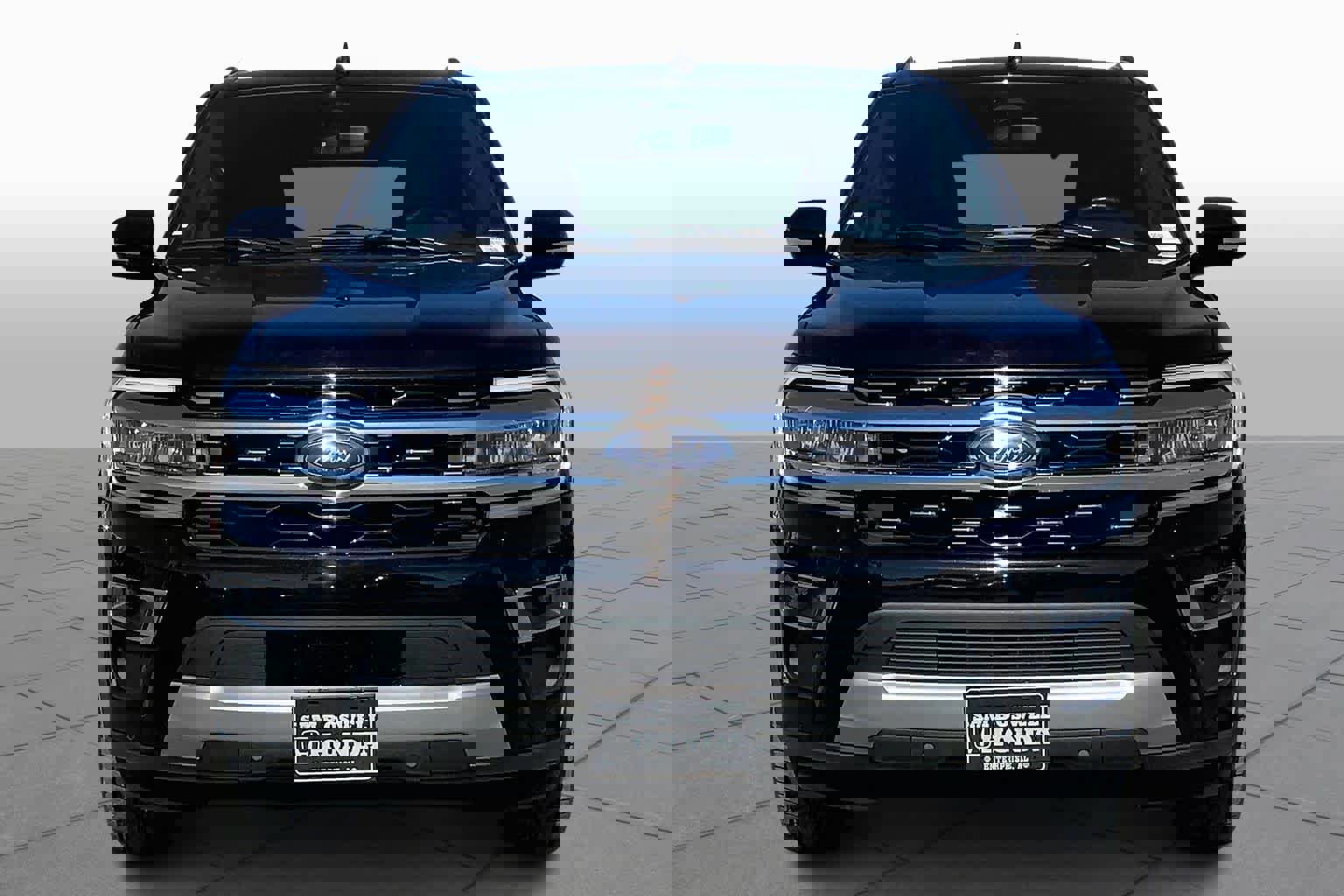 Certified 2024 Ford Expedition Limited image 6