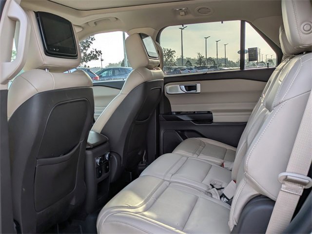 Certified 2020 Ford Explorer Platinum w/ Premium Technology Package image 10